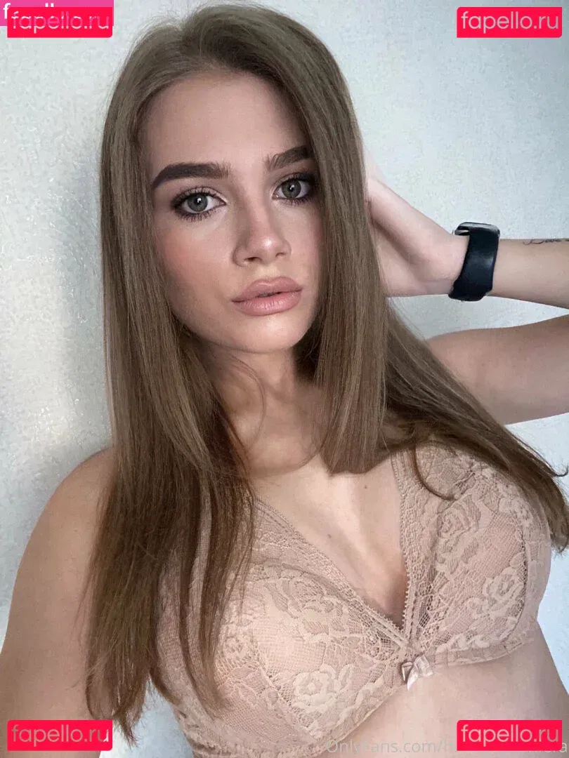 honeymoonlera Onlyfans Photo Gallery 