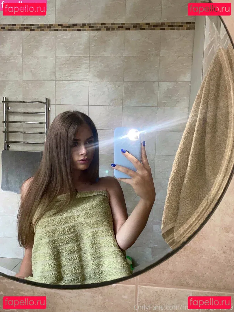 honeymoonlera Onlyfans Photo Gallery 