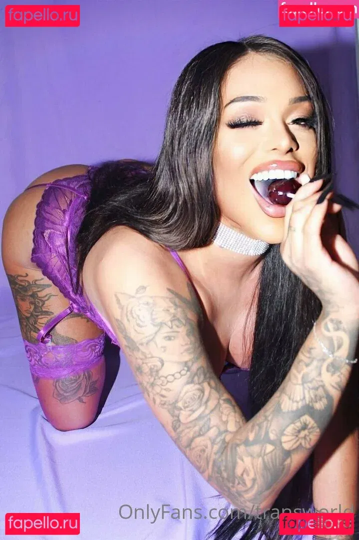 transworld Onlyfans Photo Gallery 