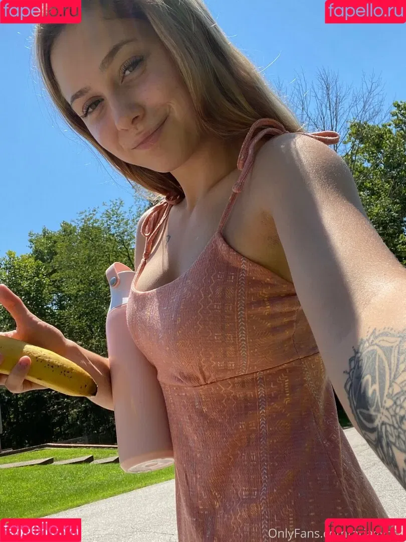 ariagypsy Onlyfans Photo Gallery 