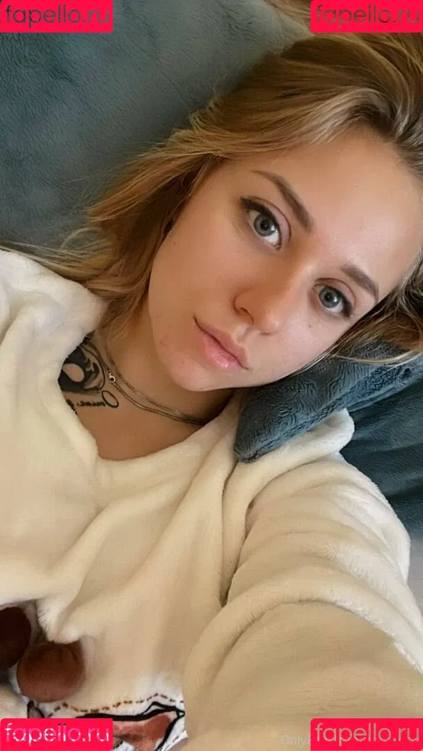 evilscarlett Onlyfans Photo Gallery 