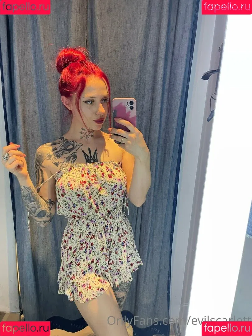 evilscarlett Onlyfans Photo Gallery 