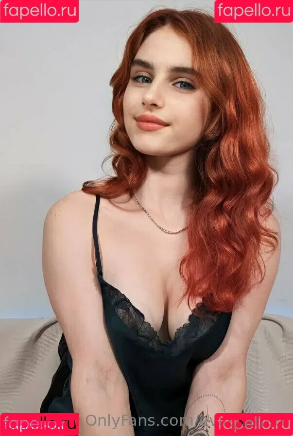 evilscarlett Onlyfans Photo Gallery 