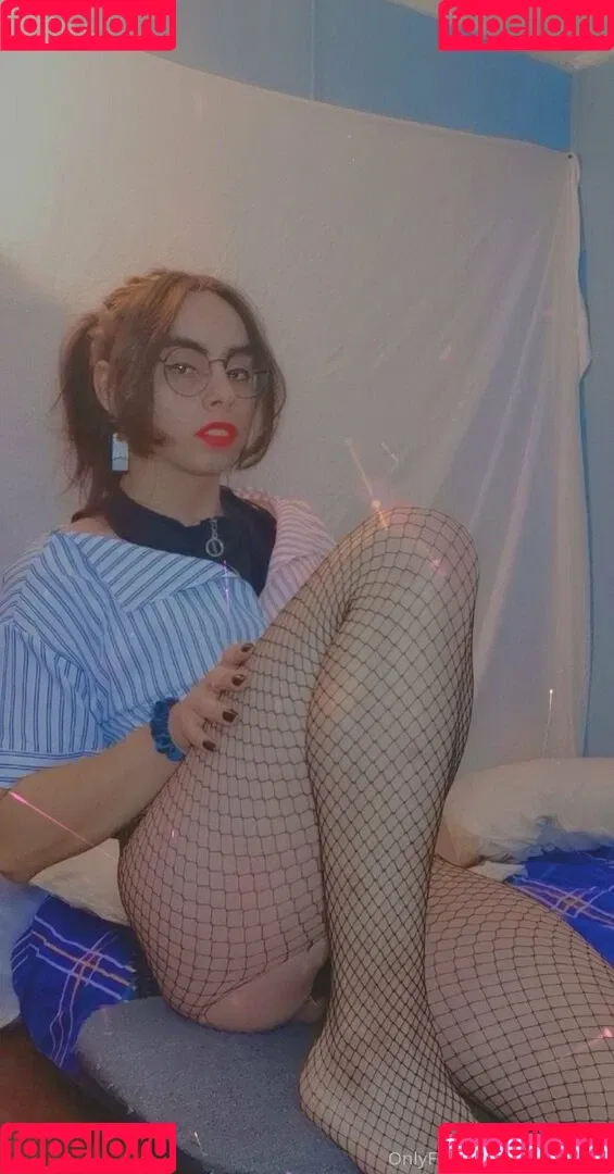 trapsexdoll Onlyfans Photo Gallery 