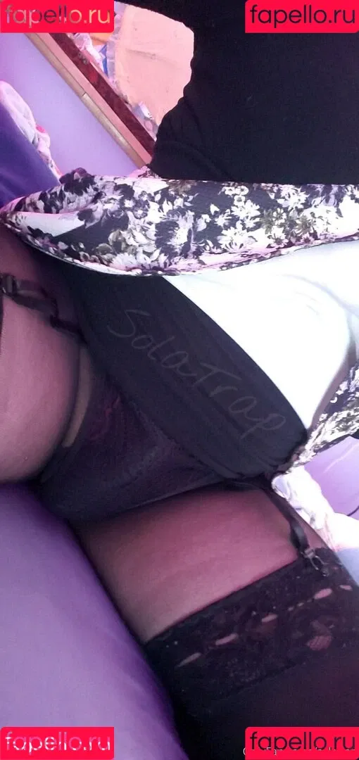 solatrap Onlyfans Photo Gallery 