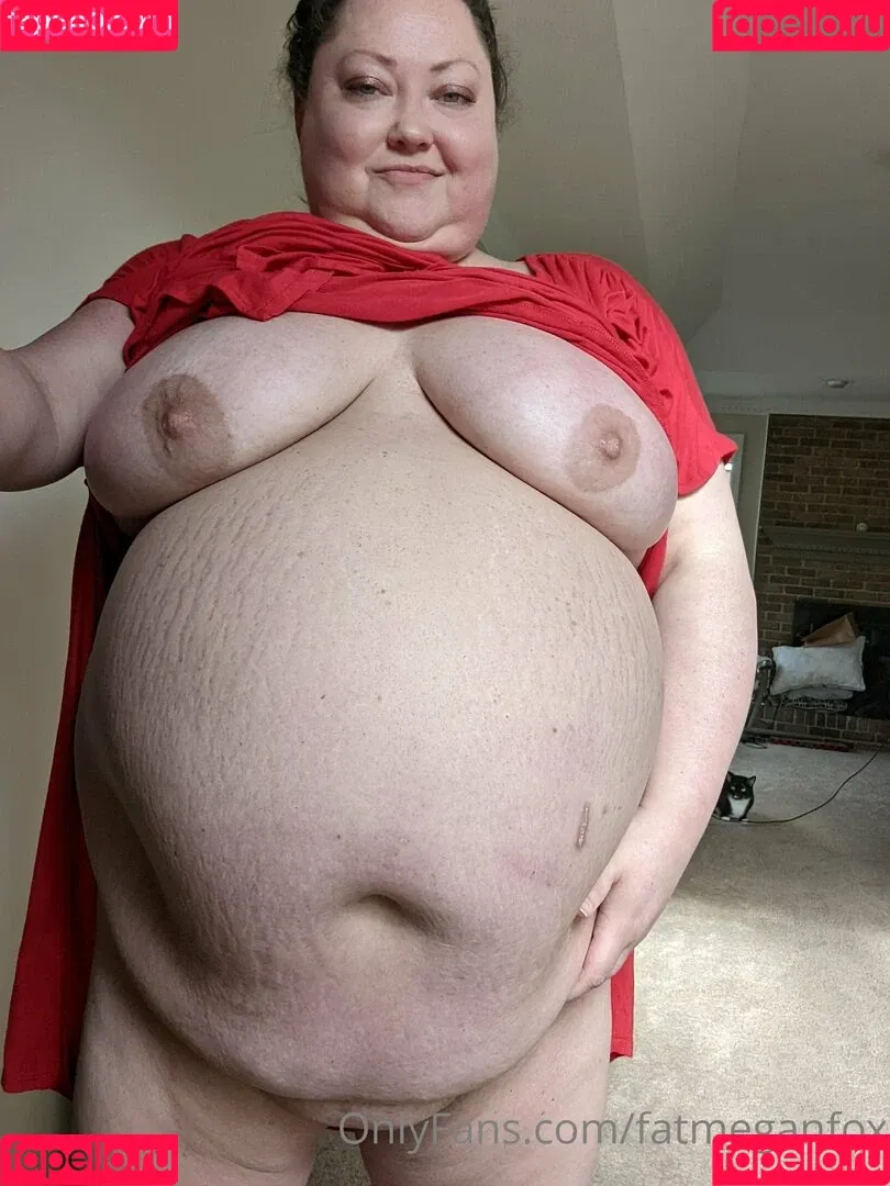 fatmeganfox Onlyfans Photo Gallery 