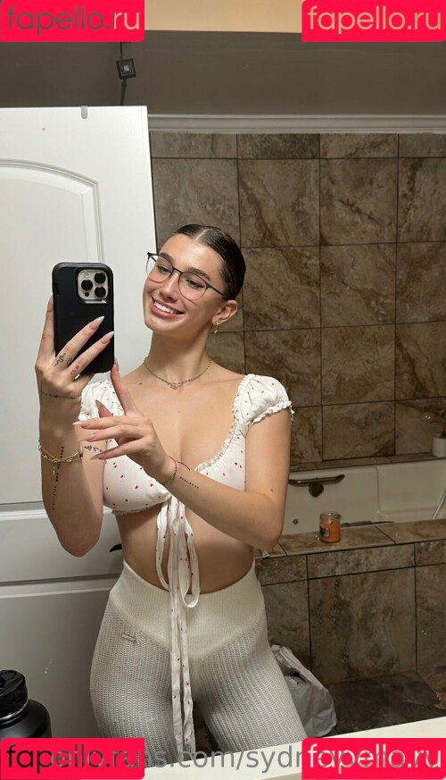 sydneyvmayy Onlyfans Photo Gallery 