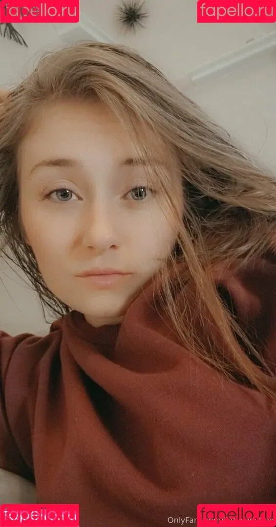 liittleladyfree Onlyfans Photo Gallery 