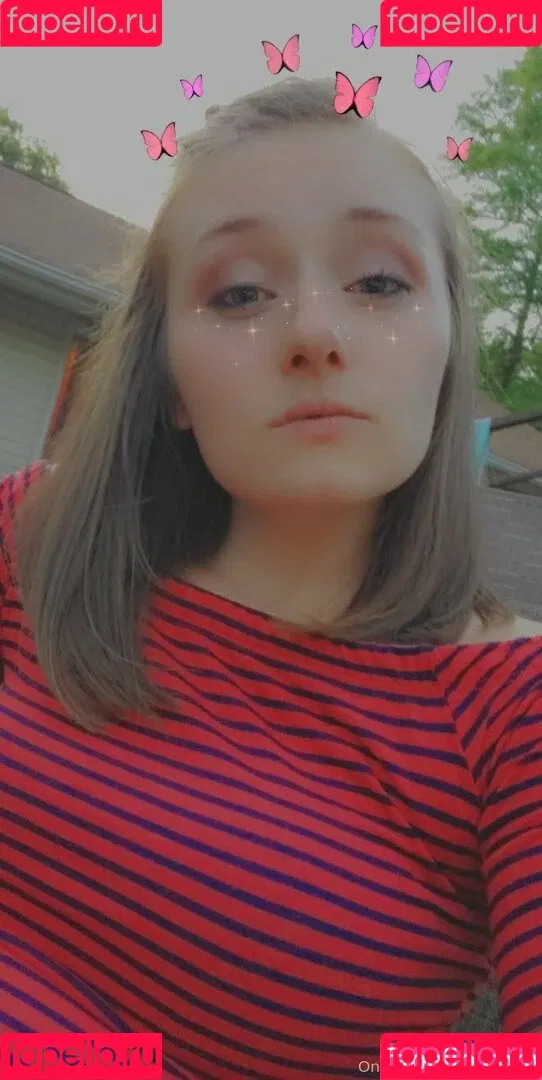 liittleladyfree Onlyfans Photo Gallery 