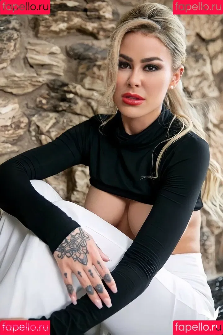 Ninel Conde Onlyfans Photo Gallery 