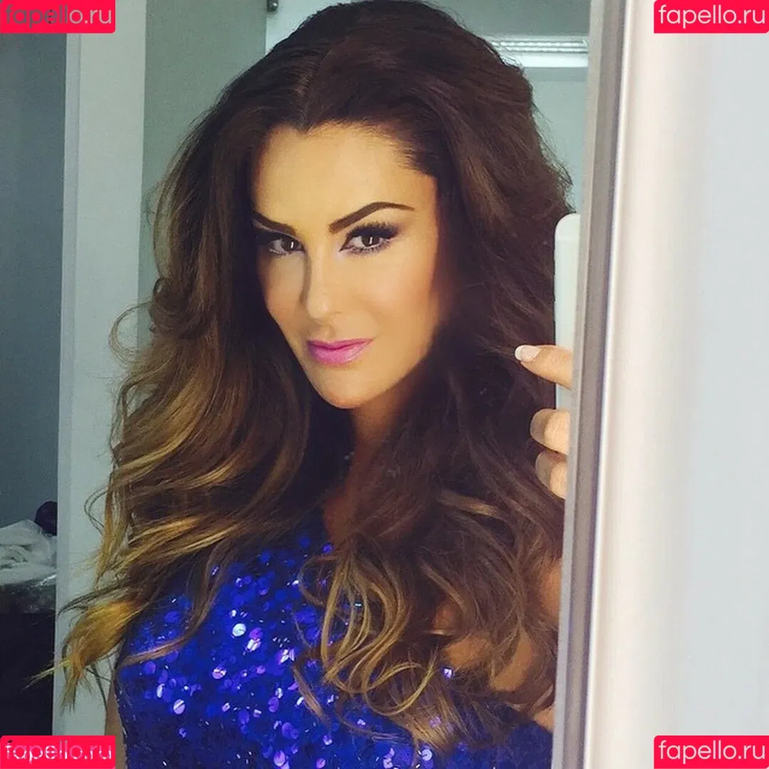 Ninel Conde Onlyfans Photo Gallery 