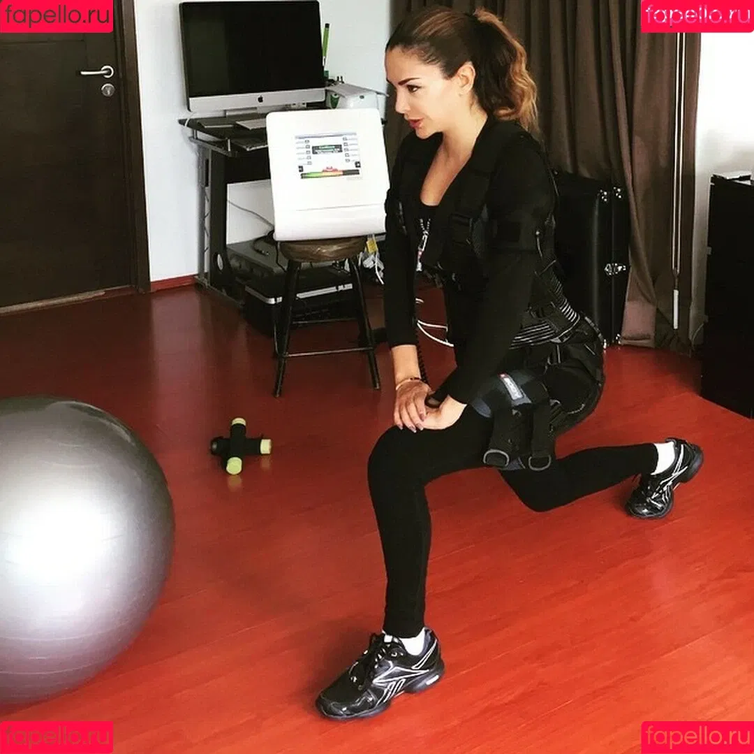 Ninel Conde Onlyfans Photo Gallery 
