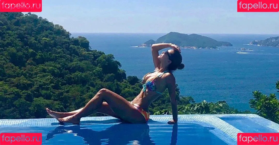 Ninel Conde Onlyfans Photo Gallery 