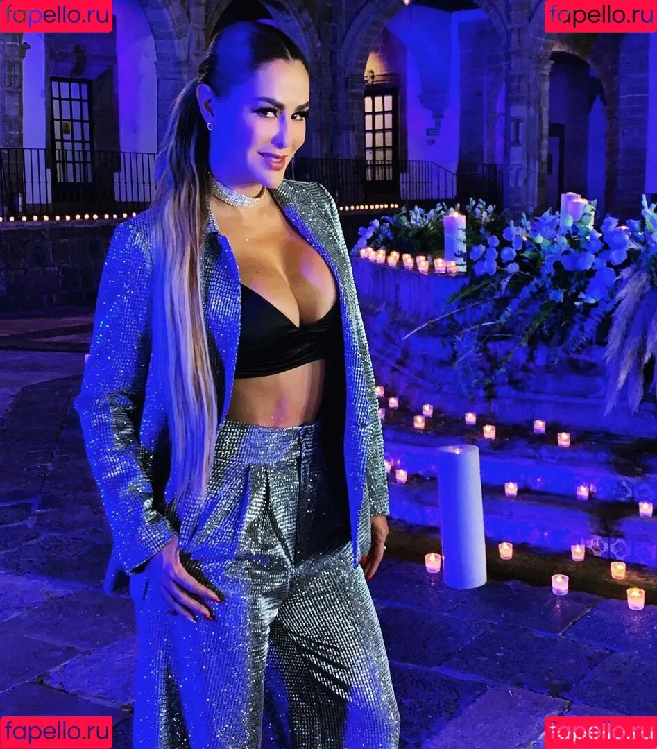 Ninel Conde Onlyfans Photo Gallery 