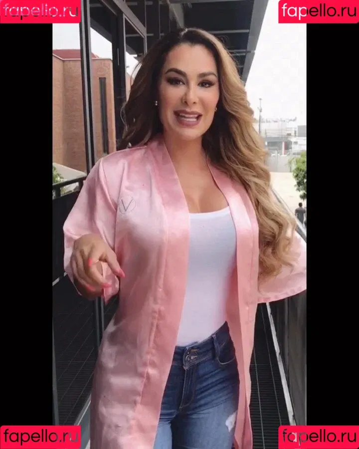 Ninel Conde Onlyfans Photo Gallery 