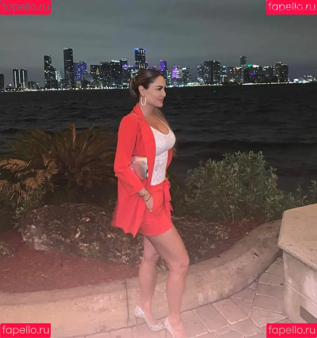Ninel Conde Onlyfans Photo Gallery 