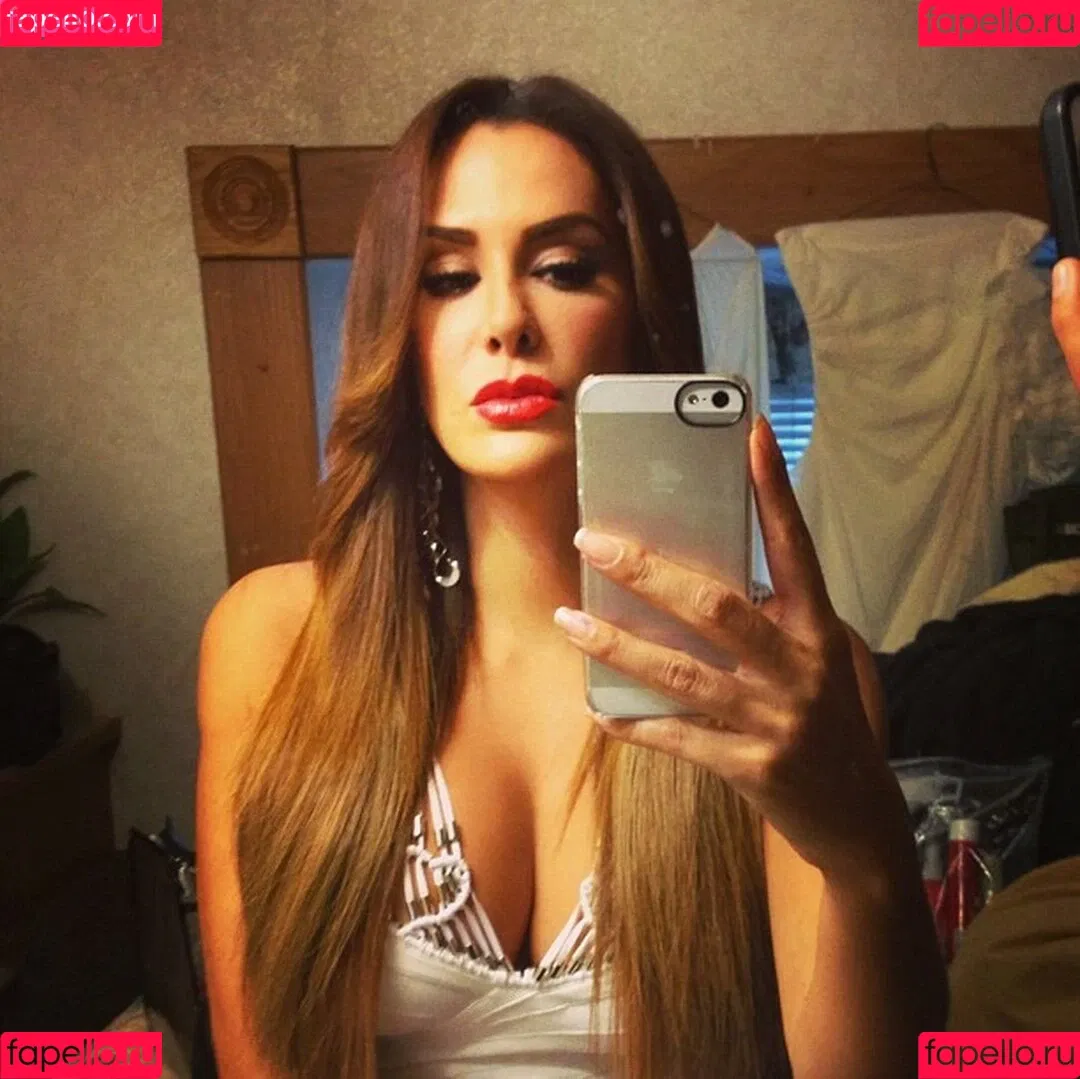 Ninel Conde Onlyfans Photo Gallery 
