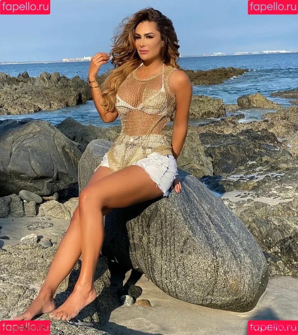 Ninel Conde Onlyfans Photo Gallery 