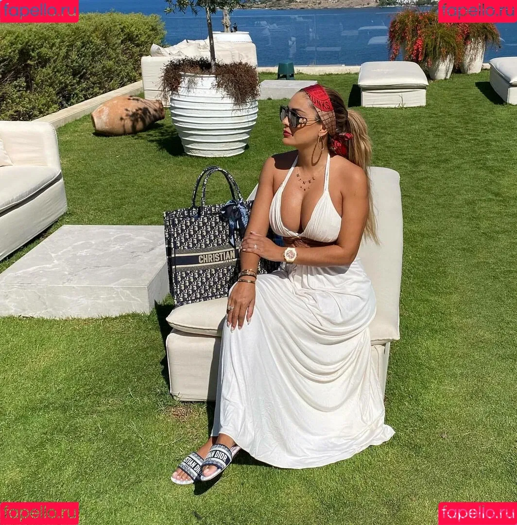 Ninel Conde Onlyfans Photo Gallery 