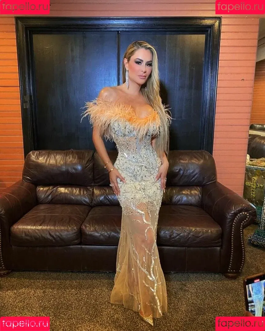 Ninel Conde Onlyfans Photo Gallery 