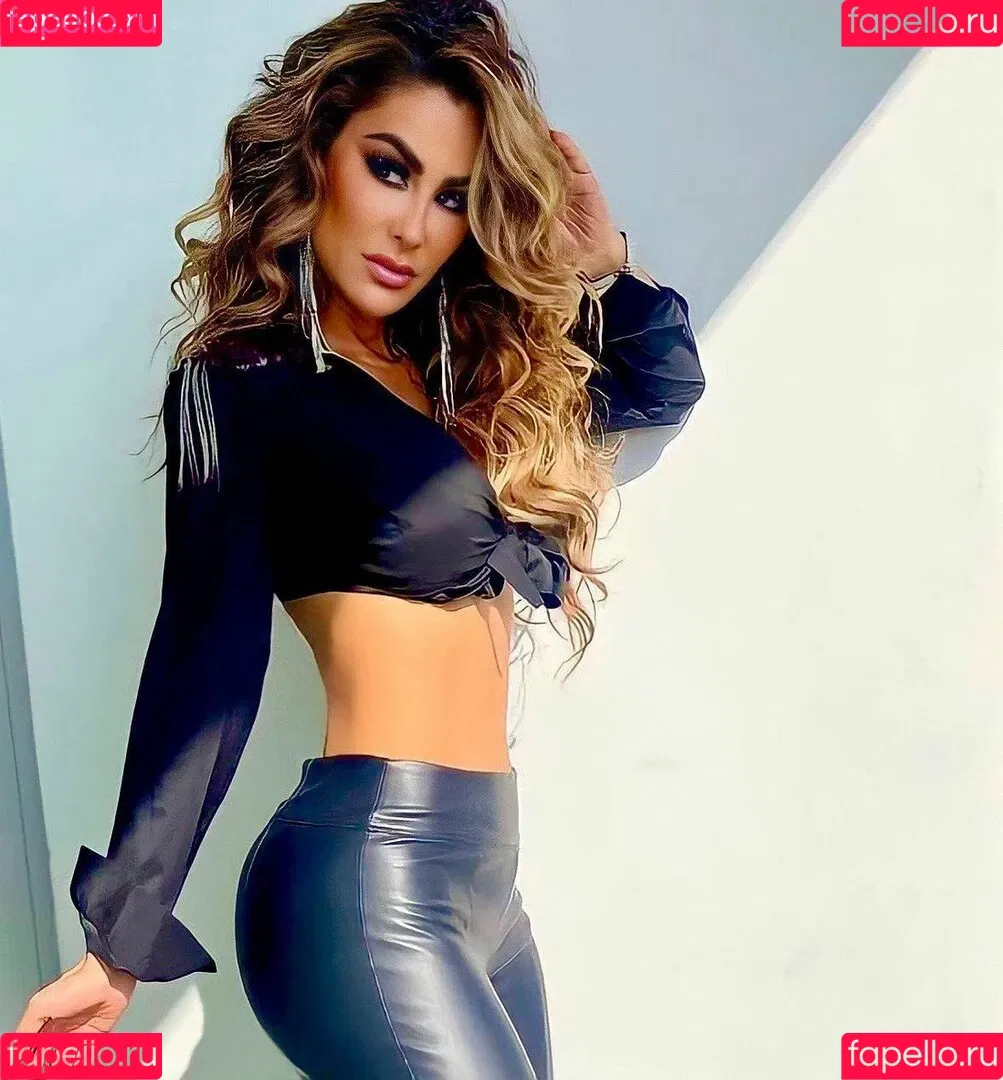 Ninel Conde Onlyfans Photo Gallery 