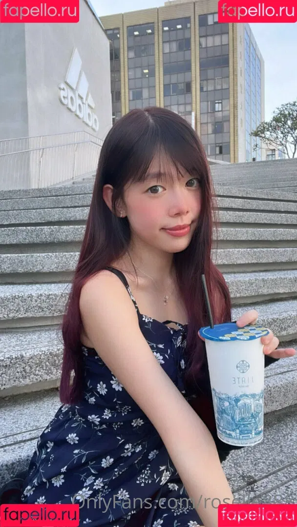 roselle888 Onlyfans Photo Gallery 