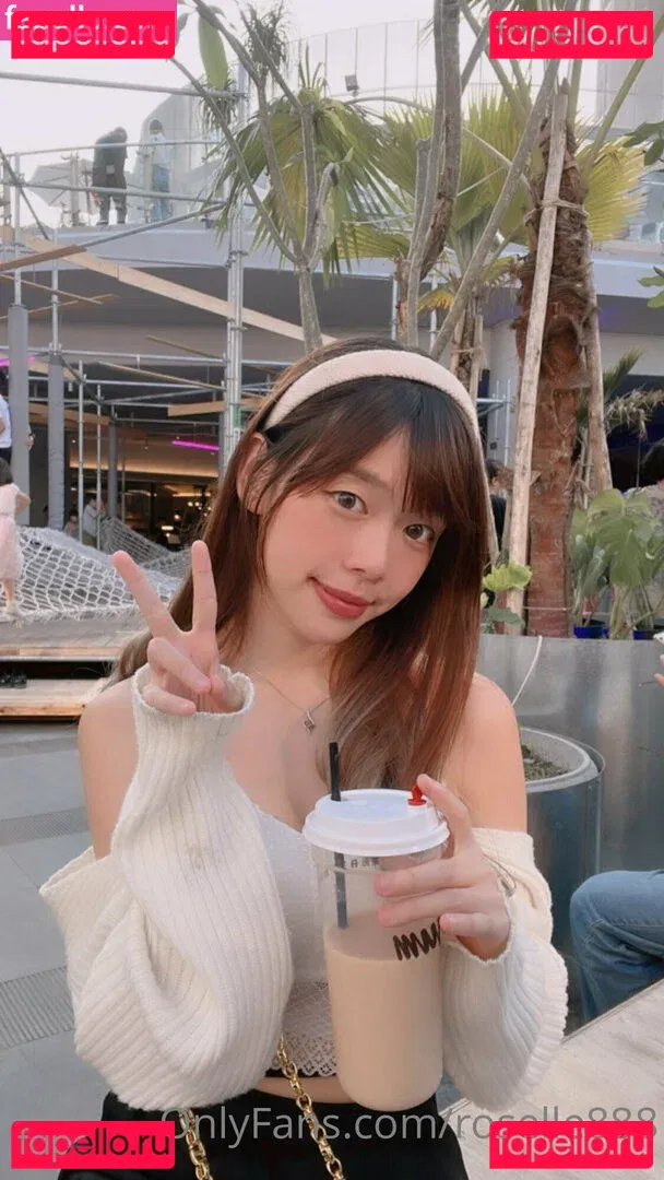 roselle888 Onlyfans Photo Gallery 