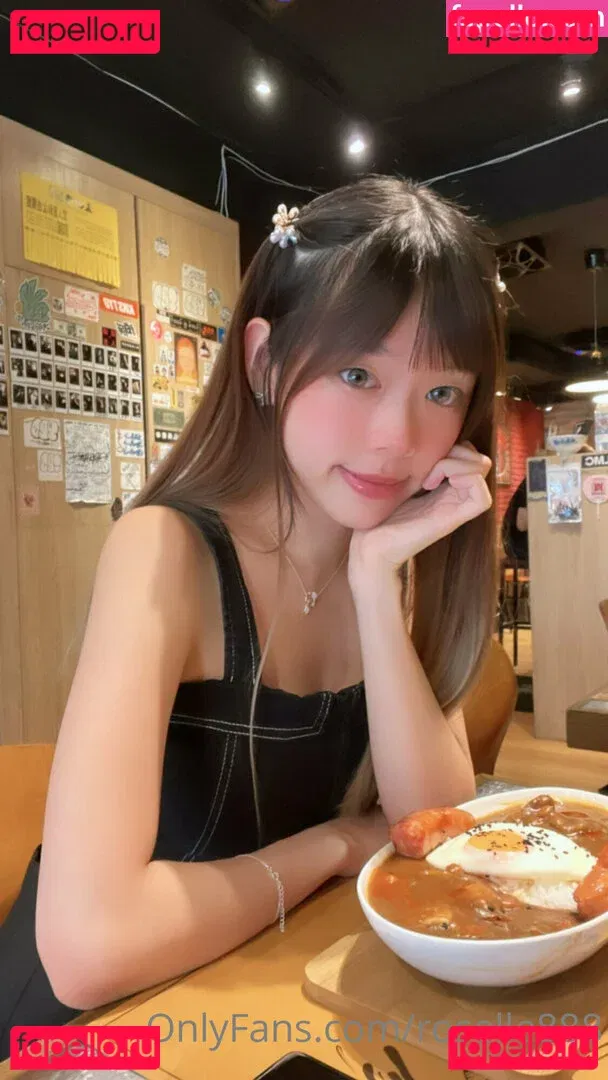 roselle888 Onlyfans Photo Gallery 