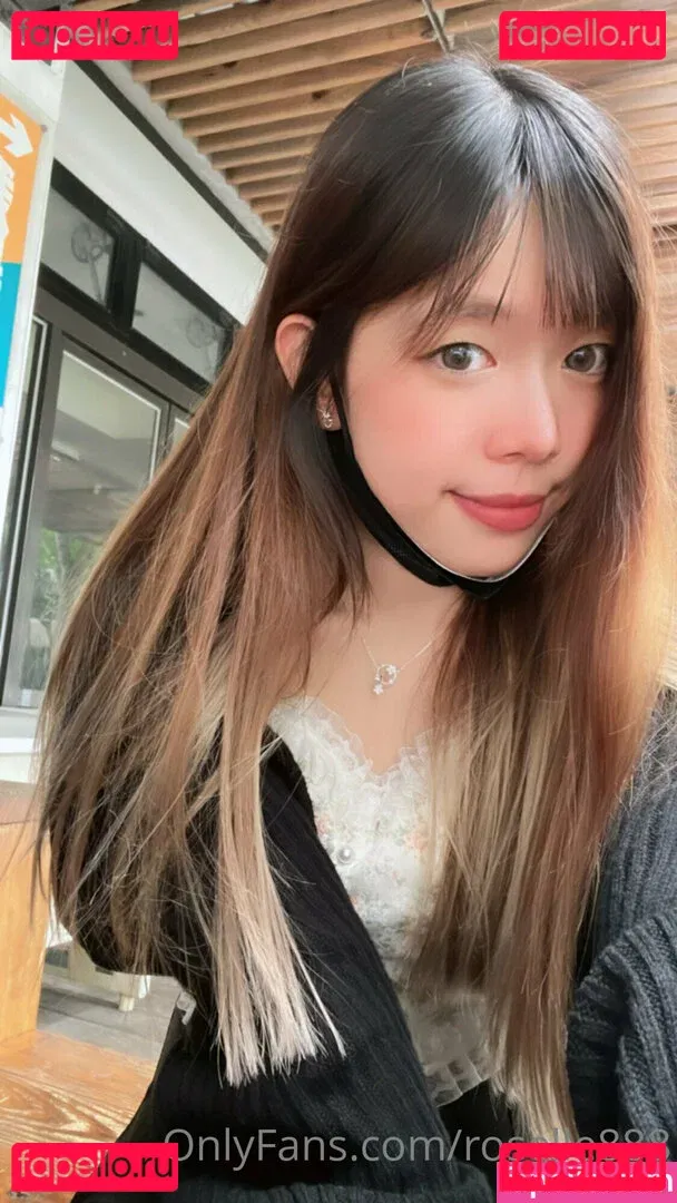 roselle888 Onlyfans Photo Gallery 