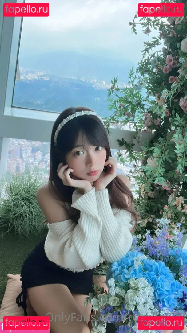 roselle888 Onlyfans Photo Gallery 