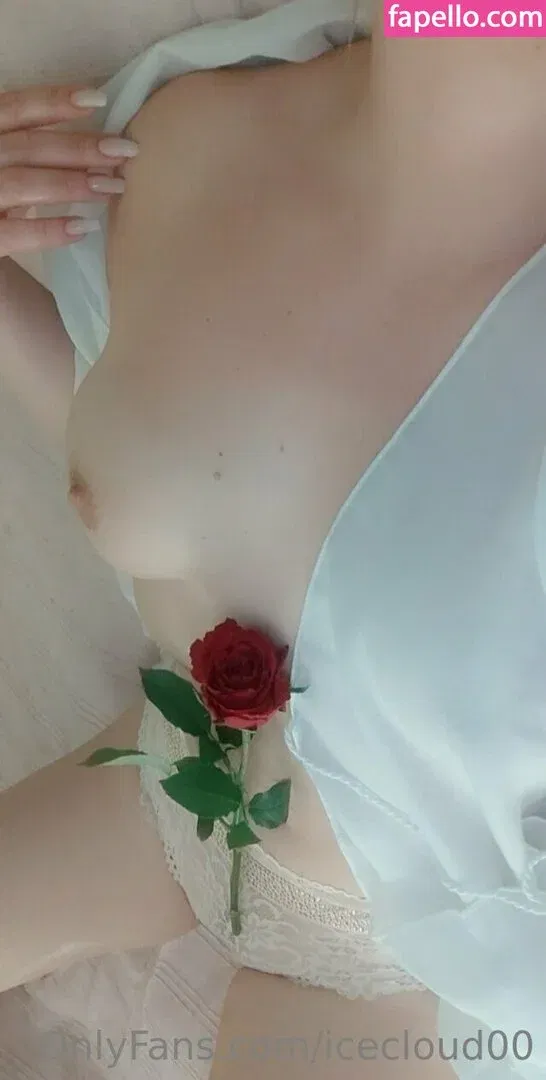 icecloud00 Onlyfans Photo Gallery 
