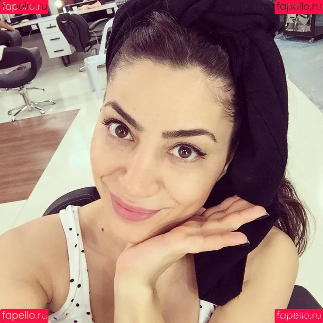 Serpil Cansz Onlyfans Photo Gallery 