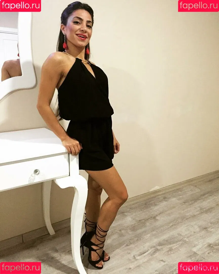 Serpil Cansz Onlyfans Photo Gallery 