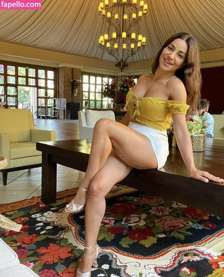 Serpil Cansz Onlyfans Photo Gallery 