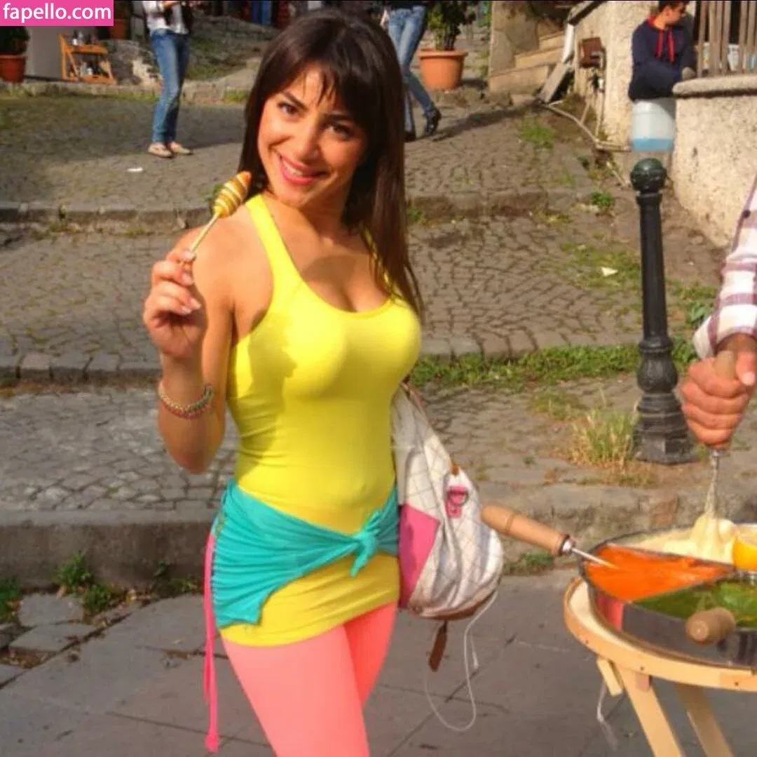 Serpil Cansz Onlyfans Photo Gallery 