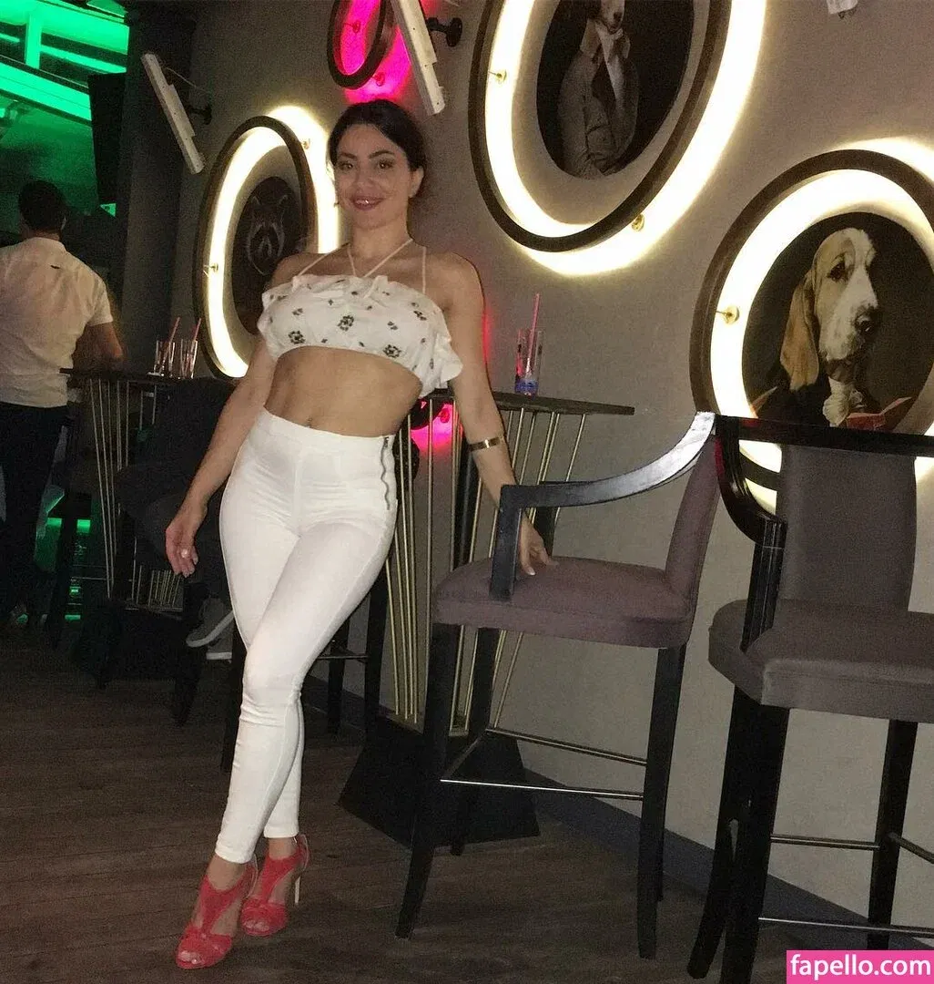 Serpil Cansz Onlyfans Photo Gallery 