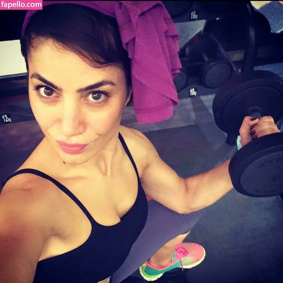 Serpil Cansz Onlyfans Photo Gallery 