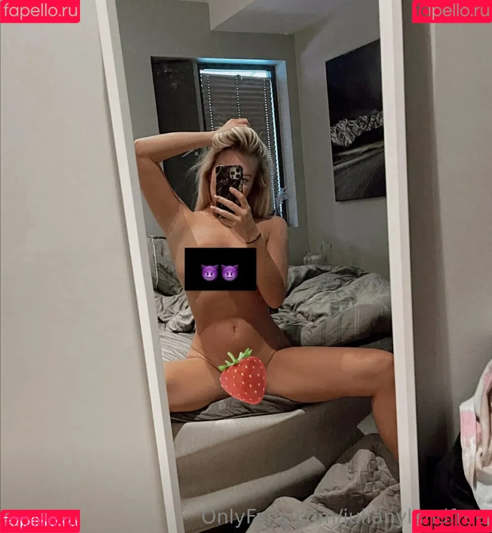 julianylandfree Onlyfans Photo Gallery 
