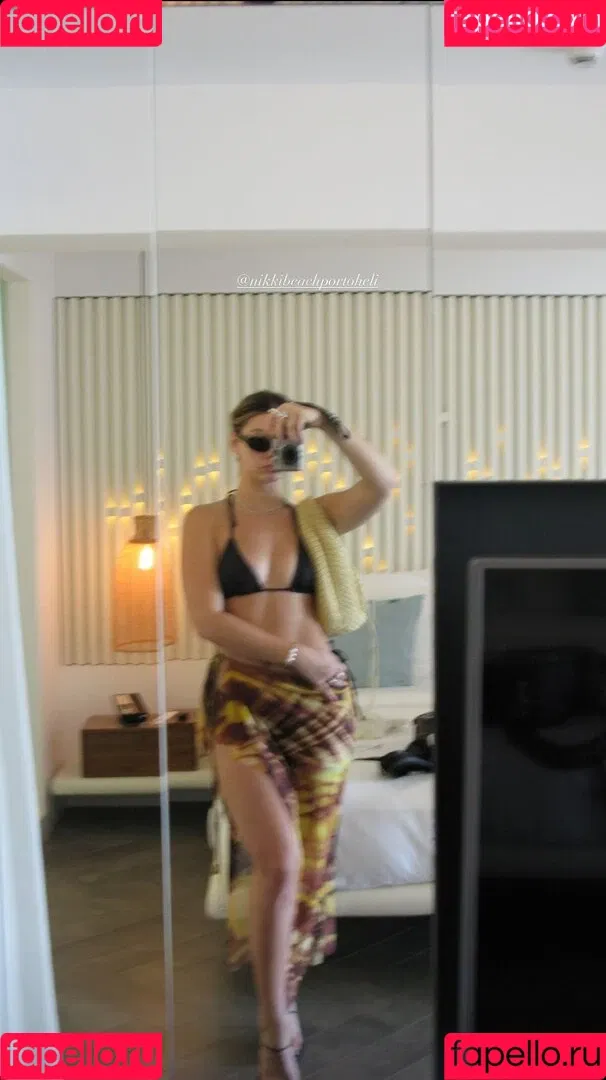 Madelyn Cline Onlyfans Photo Gallery 