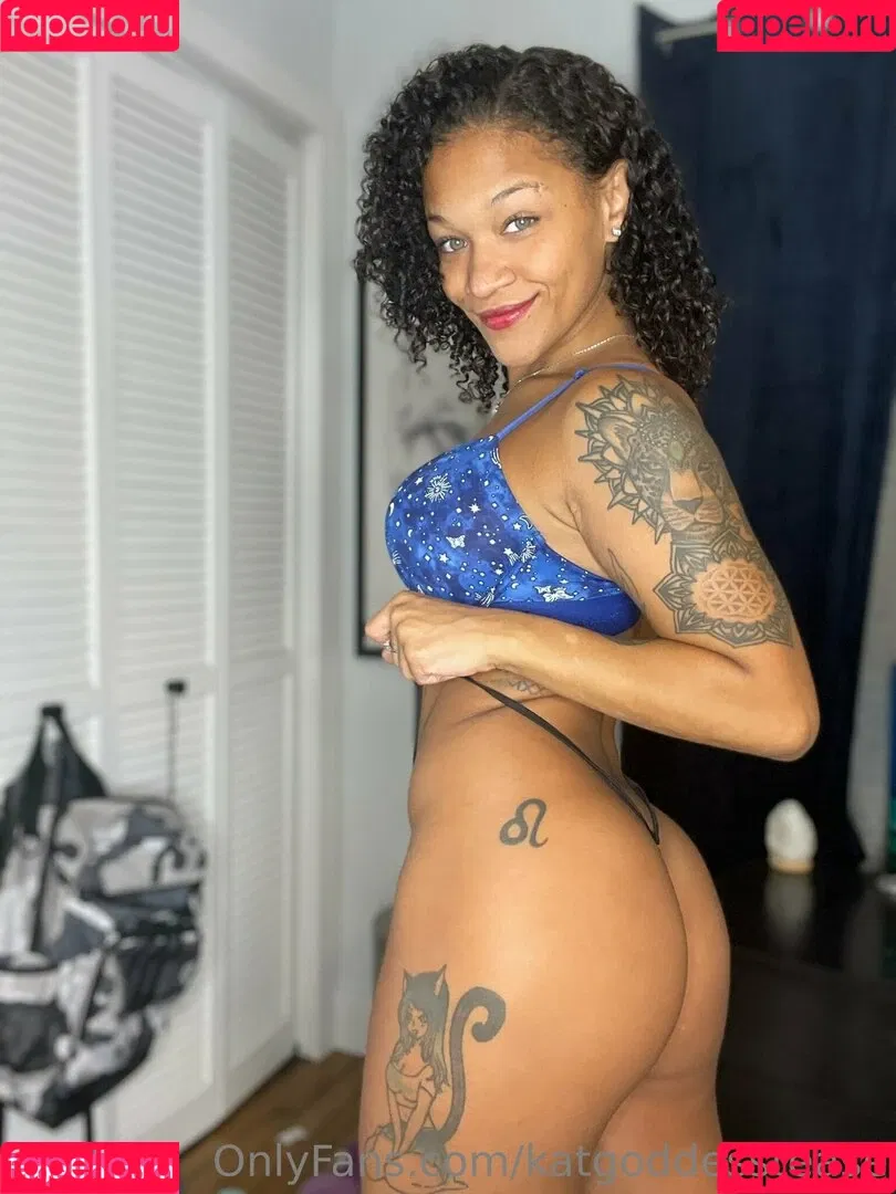 katgoddesstease Onlyfans Photo Gallery 