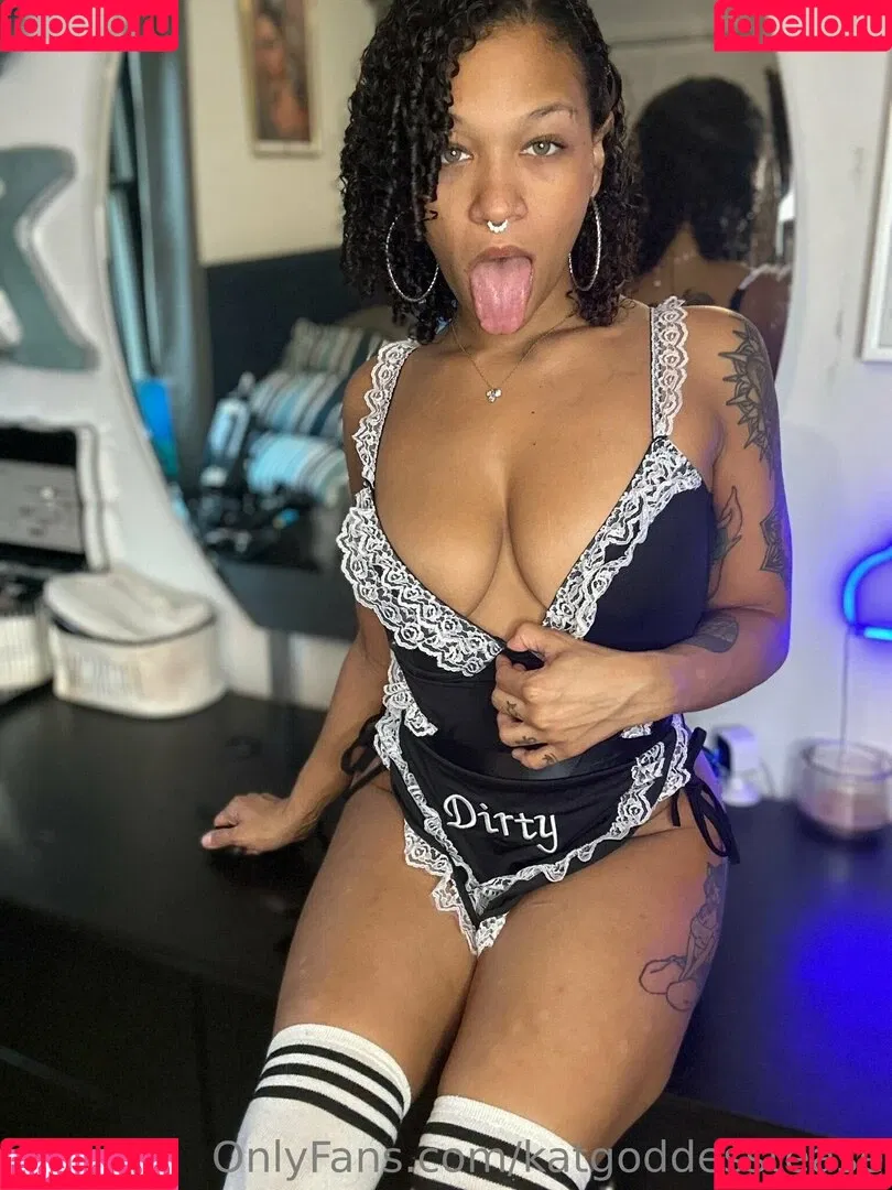 katgoddesstease Onlyfans Photo Gallery 