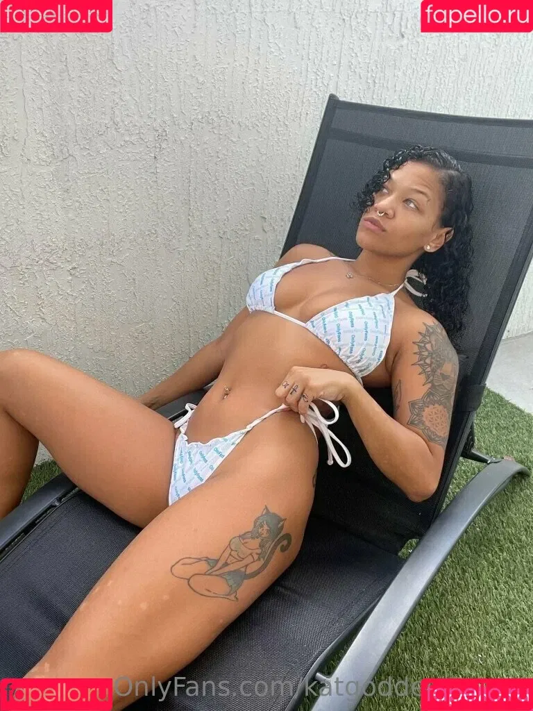 katgoddesstease Onlyfans Photo Gallery 