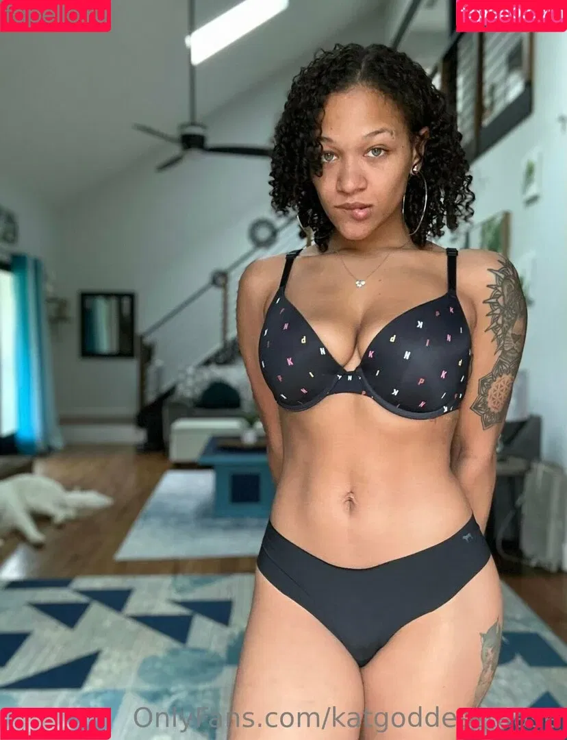 katgoddesstease Onlyfans Photo Gallery 