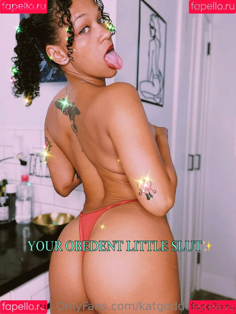 katgoddesstease Onlyfans Photo Gallery 