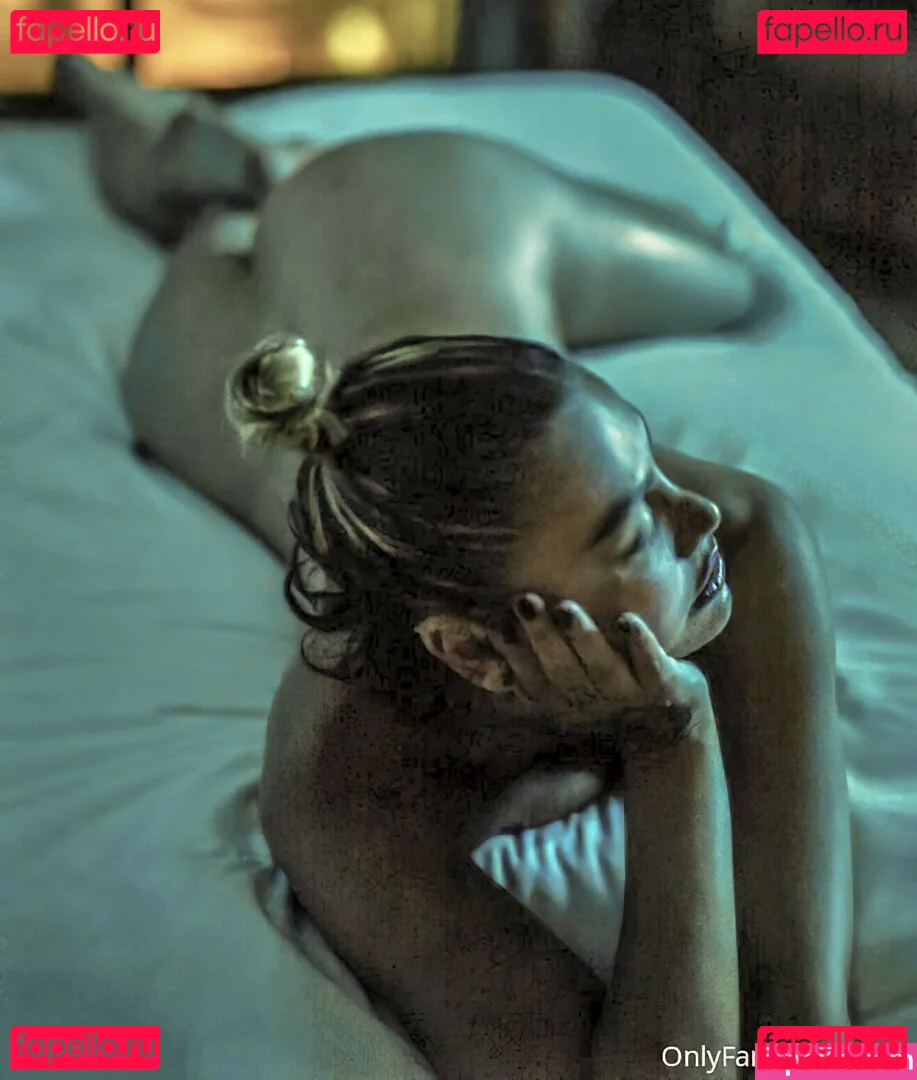 Ecem Güvenciler Onlyfans Photo Gallery 