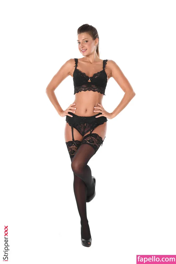 Melena Maria Rya Onlyfans Photo Gallery 