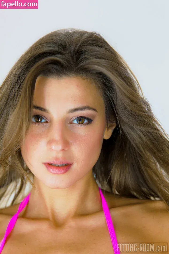 Melena Maria Rya Onlyfans Photo Gallery 