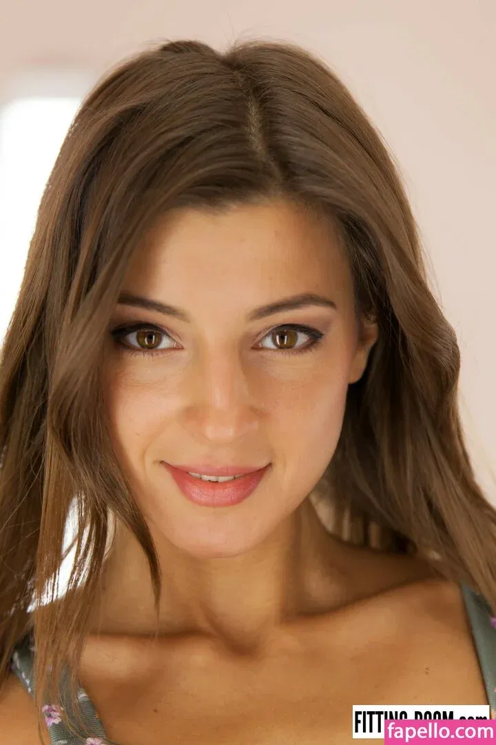 Melena Maria Rya Onlyfans Photo Gallery 