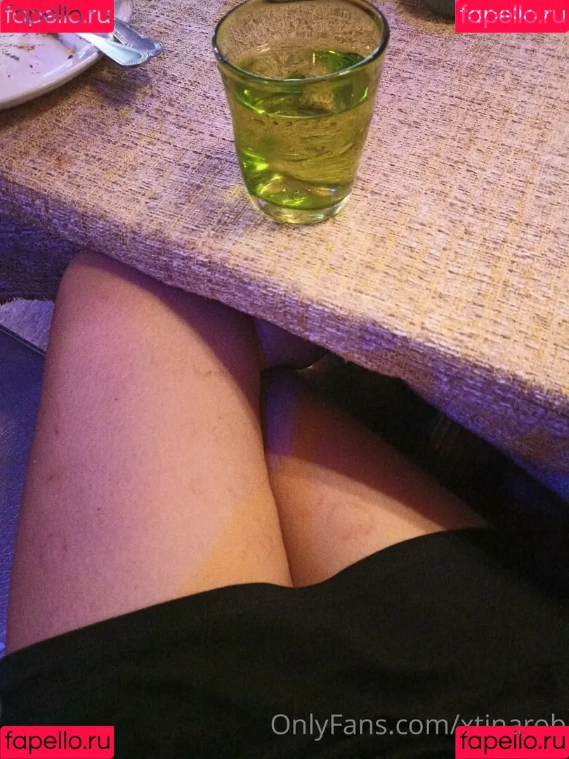 xtinarob Onlyfans Photo Gallery 