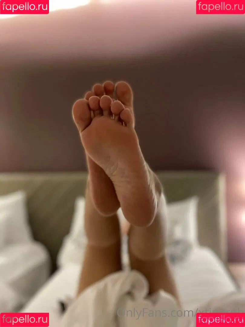 xtinarob Onlyfans Photo Gallery 